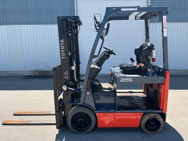 Used forklift for sale in London | 2020 TOYOTA 5,000 LB Electric Cushion Forklift | Model: 8FBCU25