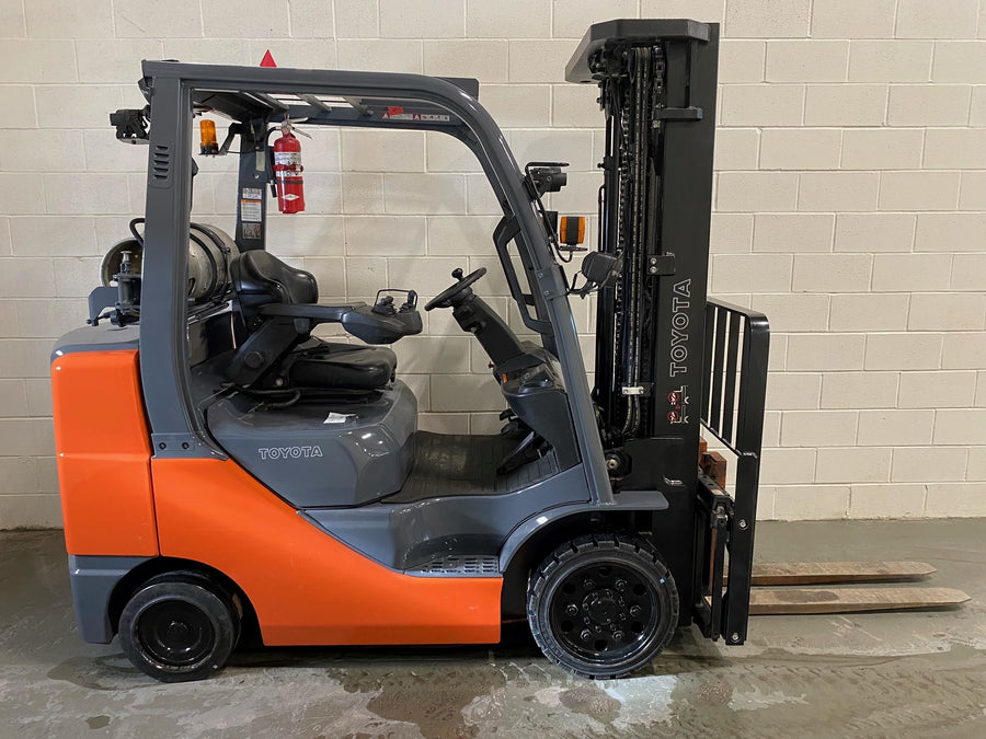 Used forklift for sale in Hamilton | 2019 TOYOTA 6,000 LB IC Cushion Forklift | Model: 8FGCU30