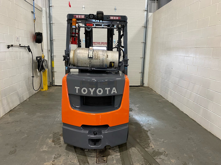 Used forklift for sale in Hamilton | 2019 TOYOTA 6,000 LB IC Cushion Forklift | Model: 8FGCU30