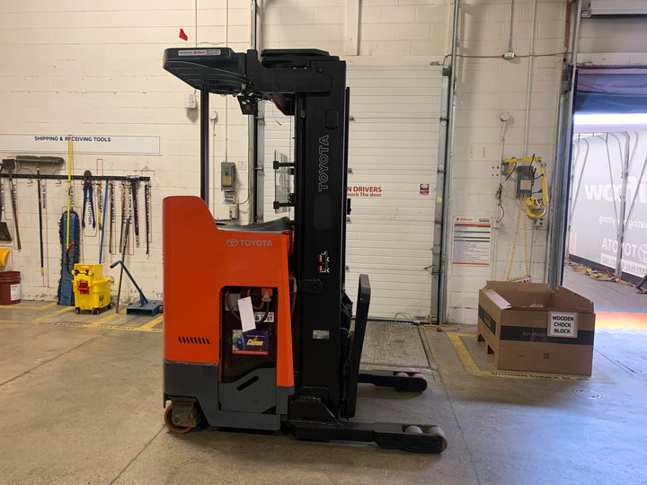 Used forklift for sale in Toronto | 2017 TOYOTA 3,500 LB Electric Reach Truck | Model: 9BR182S211