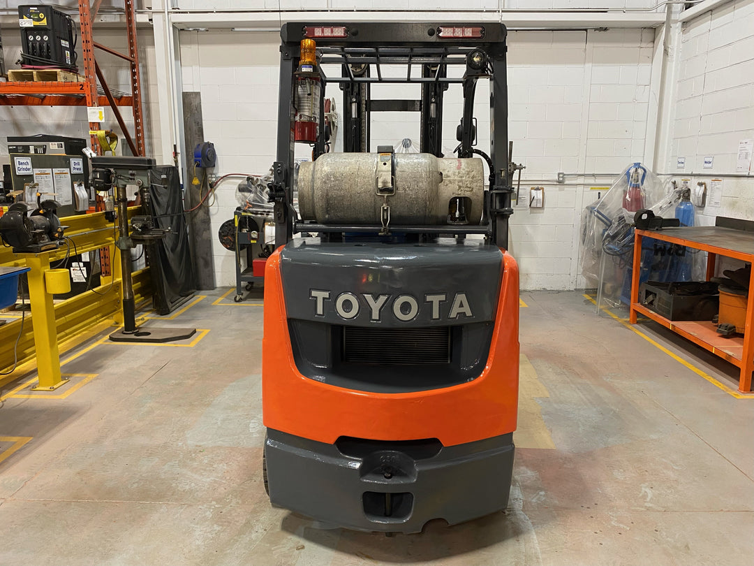 Used forklift for sale in Kitchener | 2018 TOYOTA 6,000 LB IC Cushion Forklift | Model: 8FGCU30