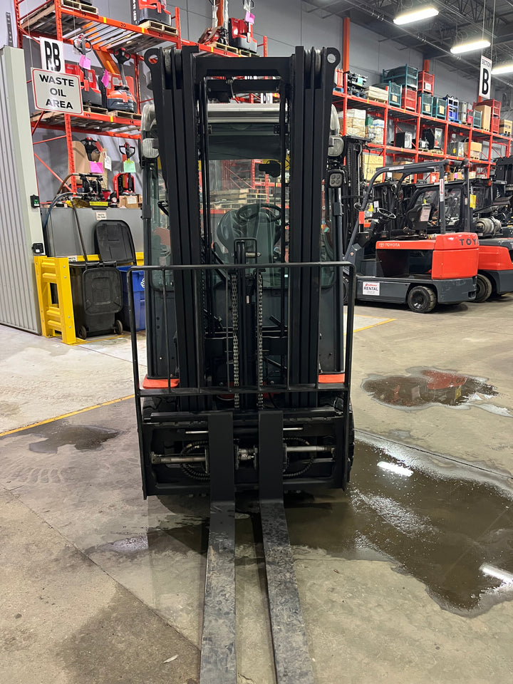 Used forklift for sale in Ottawa | 2018 TOYOTA 5,000 LB Electric Pneumatic Forklift | Model: 05-8FBM25T