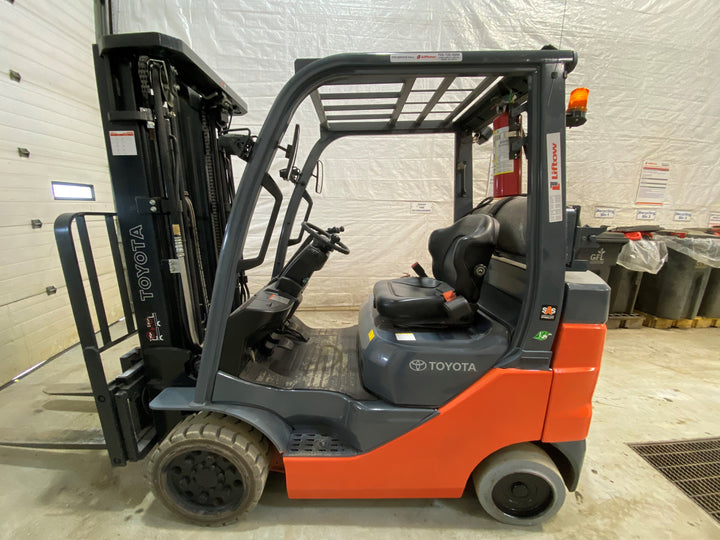 Used forklift for sale in Barrie | 2021 TOYOTA 5,000 LB IC Cushion Forklift | Model: 8FGCU25