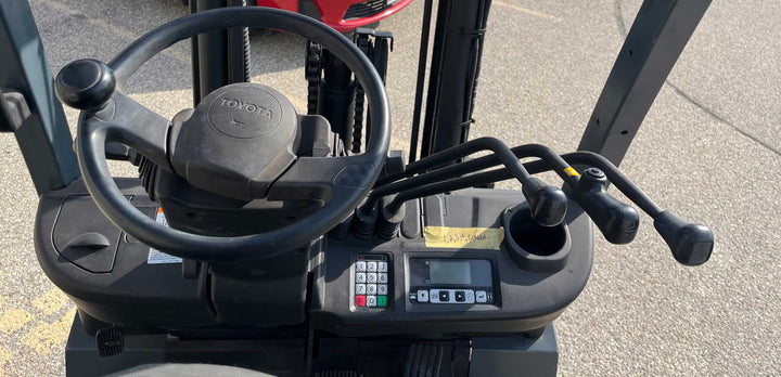 Used forklift for sale in Kitchener | 2011 TOYOTA 6,000 LB Electric Cushion Forklift | Model: 8FBCU30