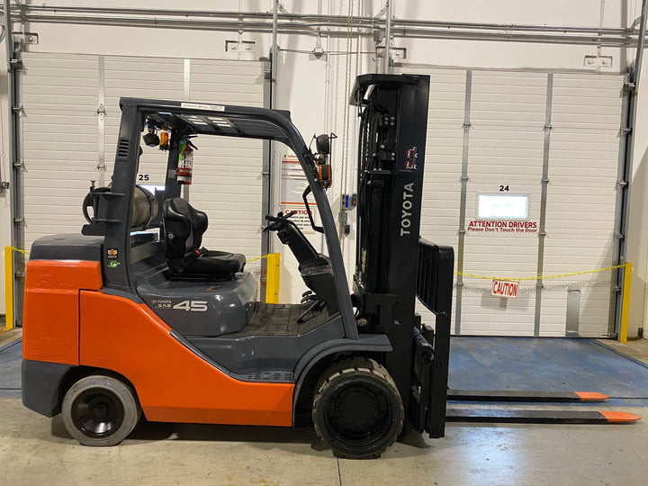 Used forklift for sale in Ajax | 2014 TOYOTA 10,000 LB IC Cushion Forklift | Model: 8FGC45U