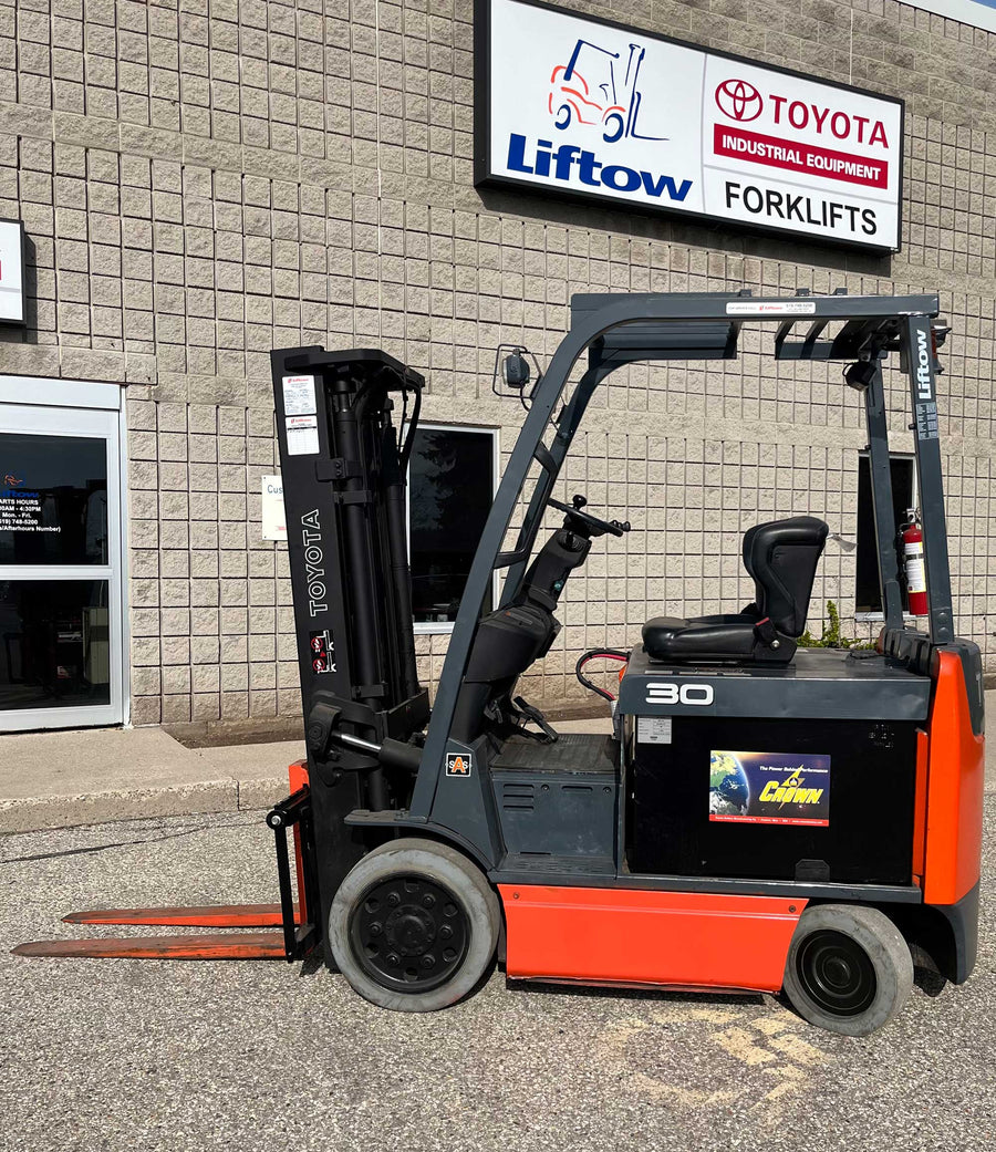 Used forklift for sale in Kitchener | 2011 TOYOTA 6,000 LB Electric Cushion Forklift | Model: 8FBCU30