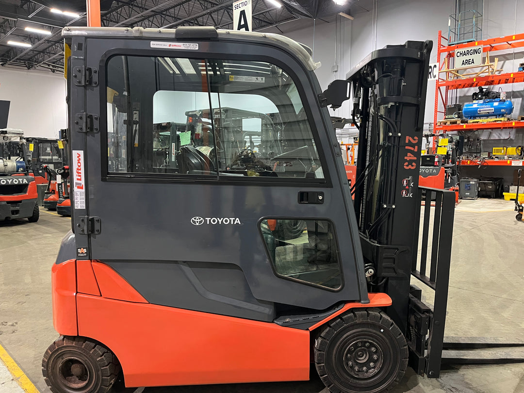 Used forklift for sale in Ottawa | 2018 TOYOTA 5,000 LB Electric Pneumatic Forklift | Model: 05-8FBM25T