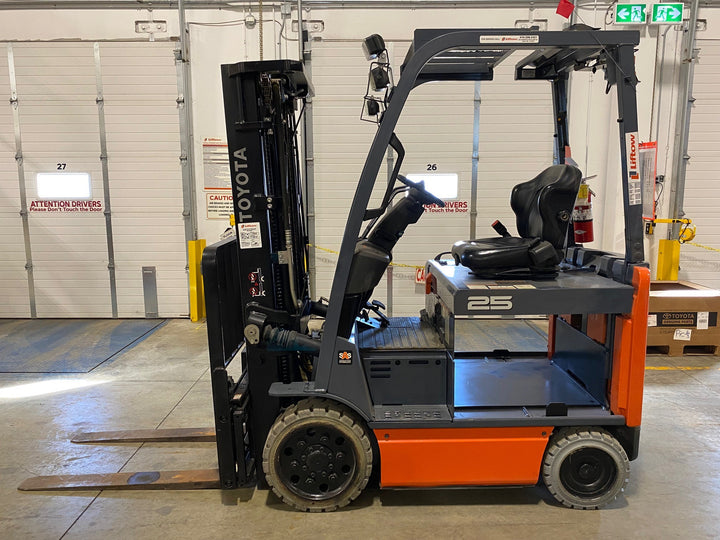 Used forklift for sale in Vaughan | 2022 TOYOTA 5,000 LB Electric Cushion Forklift | Model: 8FBCU25
