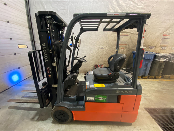 Used forklift for sale in Barrie | 2022 TOYOTA 4,000 LB 3-Wheel Electric Forklift | Model: 8FBE20U