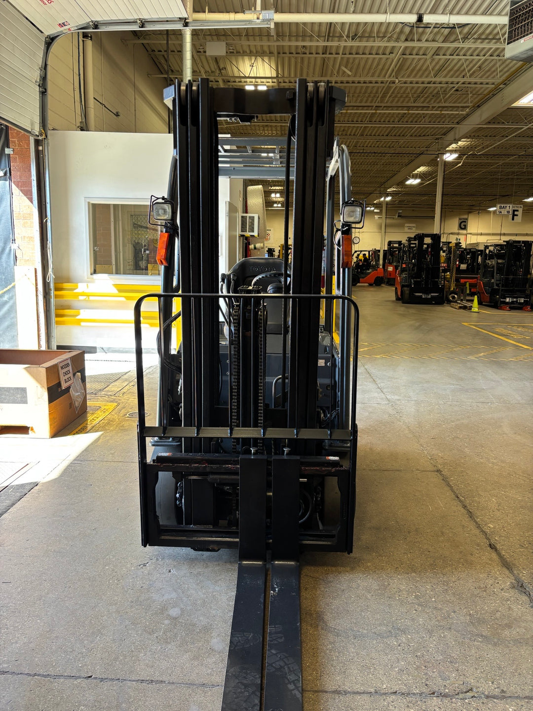 Used forklift for sale in Toronto | 2020 TOYOTA 3,000 LB 3-Wheel Electric Forklift | Model: 8FBE15U