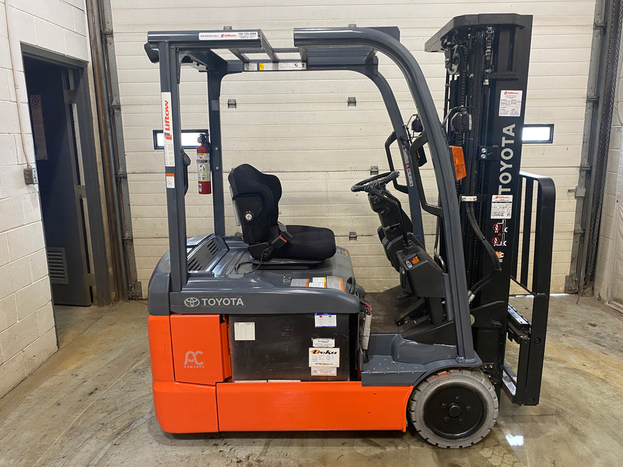 Used forklift for sale in Barrie | 2021 TOYOTA 4000 LB 3-Wheel Electric Forklift | Model: 8FBE20U