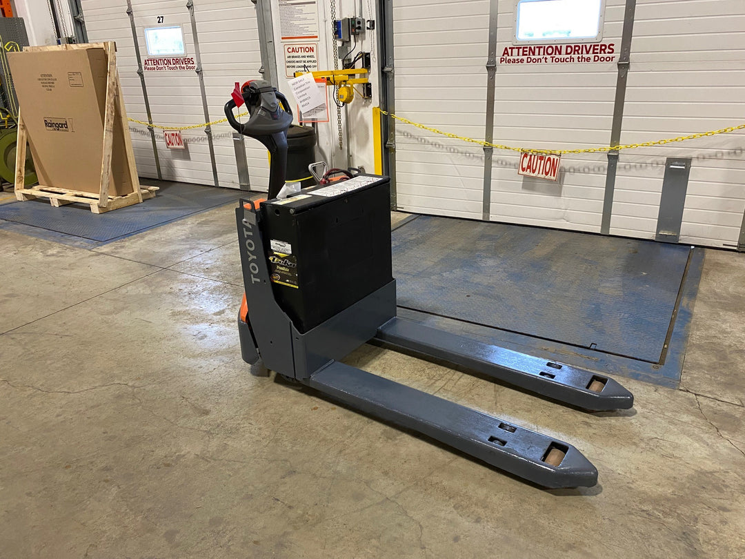Used forklift for sale in Ajax | 2019 TOYOTA 4,500 LB Electric Walkie Pallet Truck | Model: 8HBW23