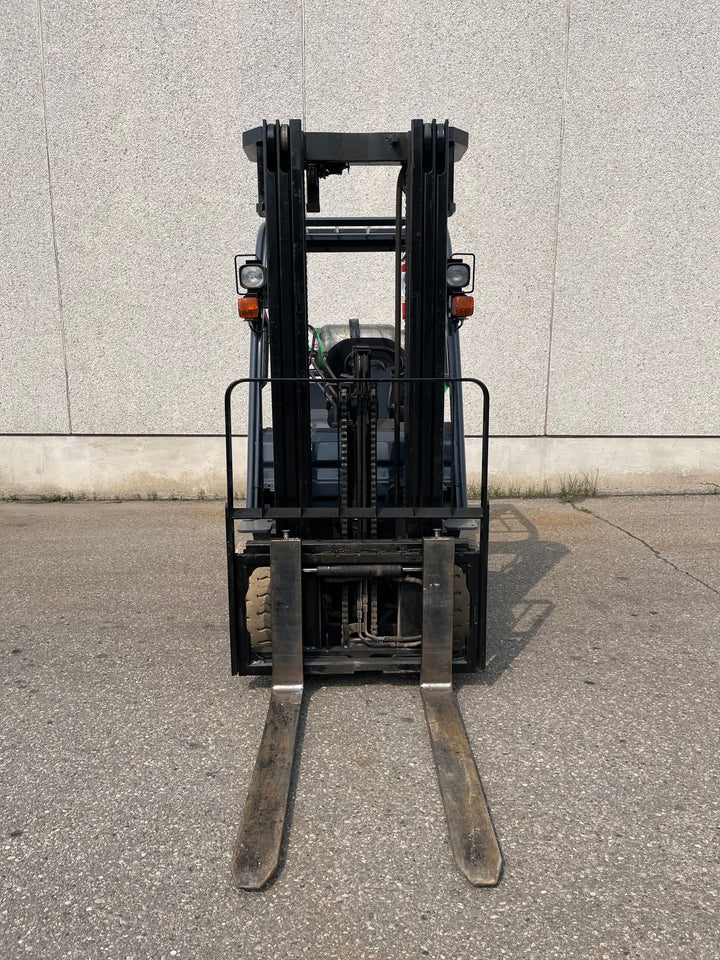 Used forklift for sale in Vaughan | 2016 TOYOTA 6000 LB IC Cushion Forklift | Model: 8FGCU30