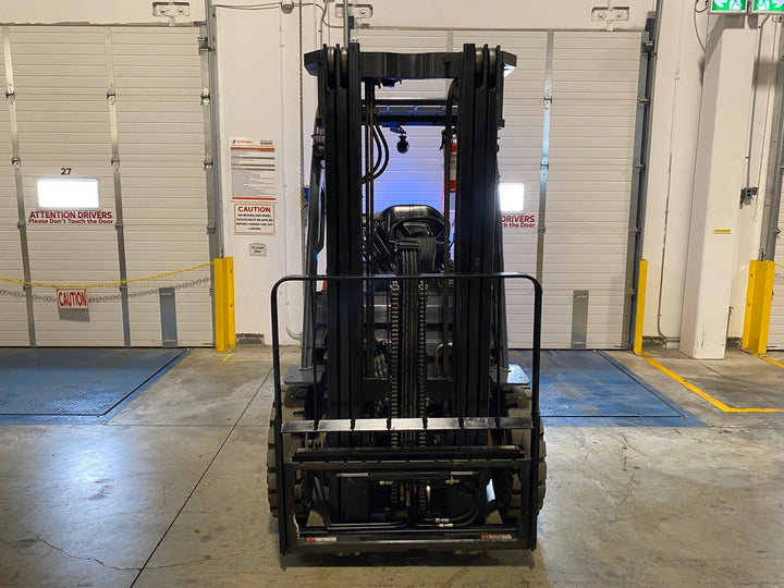 Used forklift for sale in Ajax | 2021 TOYOTA 5000 LB IC Pneumatic Forklift | Model: 8FGU25