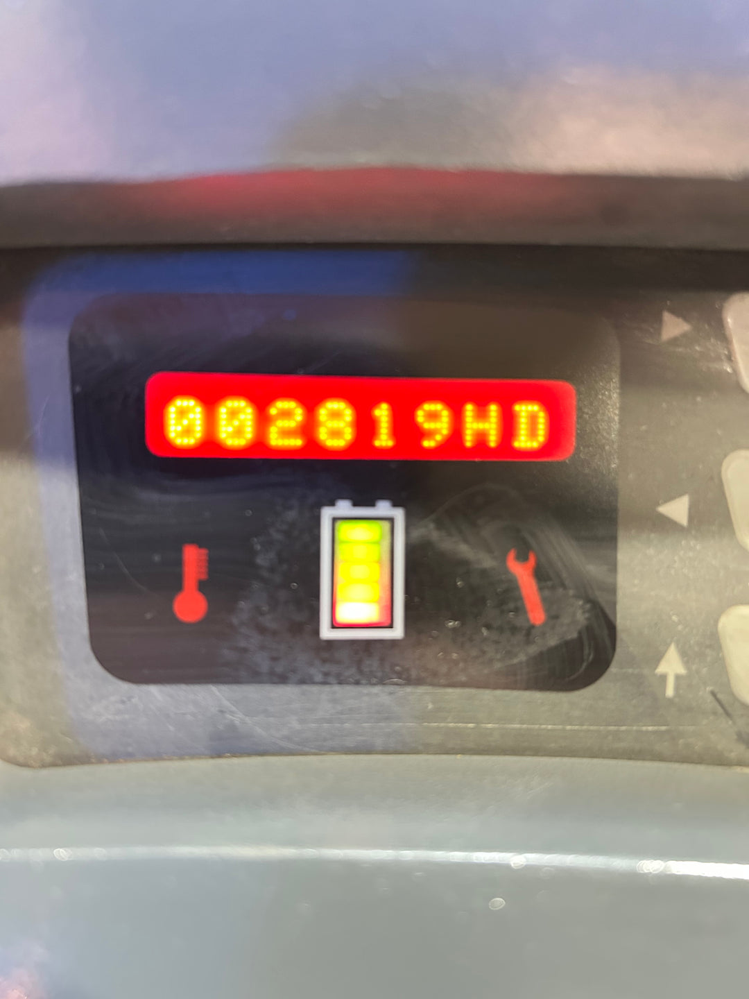 Used forklift for sale in Lachine | 2018 TOYOTA 4,000 LB Electric Standup Counterbalance | Model: 8BNCU20M203