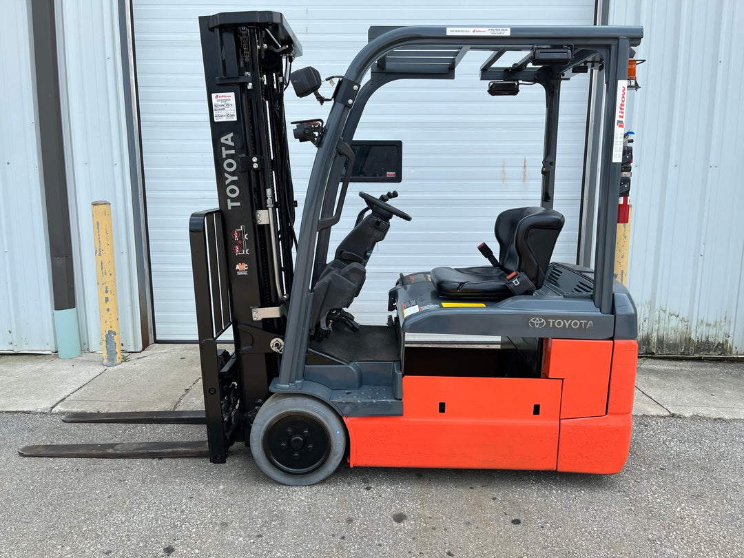 Used forklift for sale in London | 2022 TOYOTA 4,000 LB 3-Wheel Electric Forklift | Model: 8FBE20U