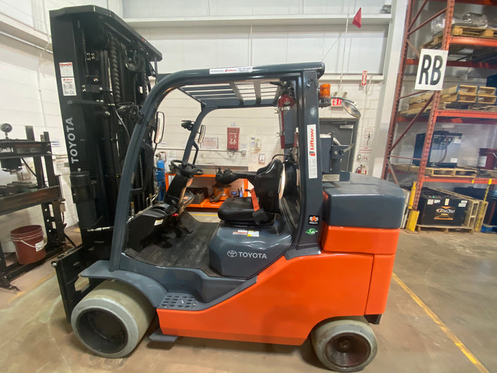 Used forklift for sale in Barrie | 2021 TOYOTA 12000 LB IC Cushion Forklift | Model: 8FGC55U
