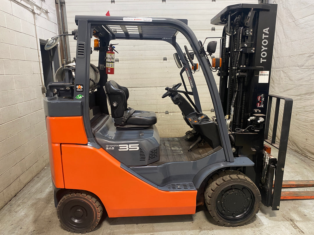 Used forklift for sale in Barrie | 2018 TOYOTA 8,000 LB IC Cushion Forklift | Model: 8FGC35U