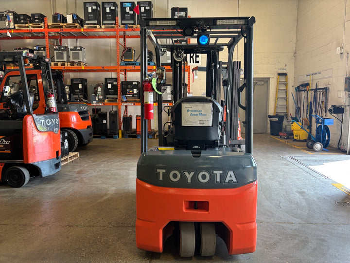 Used forklift for sale in Toronto | 2019 TOYOTA 4,000 LB 3-Wheel Electric Forklift | Model: 8FBE20U