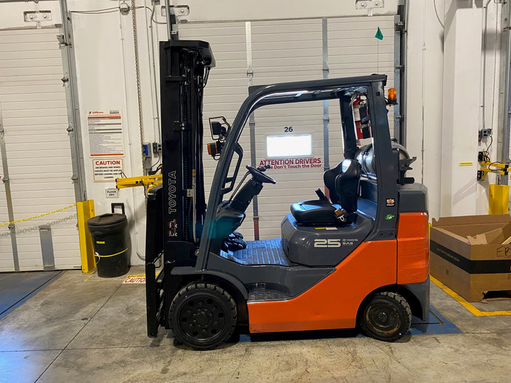 Used forklift for sale in Ajax | 2020 TOYOTA 5,000 LB IC Cushion Forklift | Model: 8FGCU25