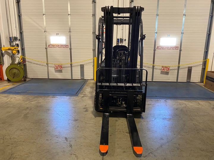 Used forklift for sale in Ajax | 2020 TOYOTA 4000 LB 3-Wheel Electric Forklift | Model: 8FBE20U