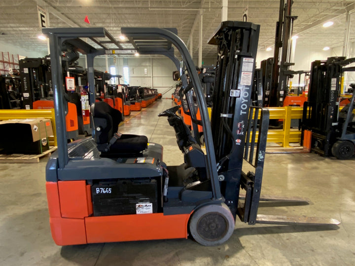 Used forklift for sale in Ajax | 2021 TOYOTA 4,000 LB 3-Wheel Electric Forklift | Model: 8FBE20U
