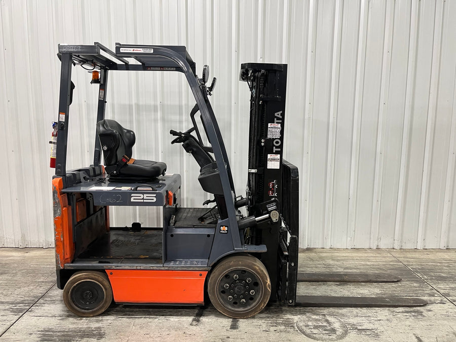 Used forklift for sale in London | 2022 TOYOTA 5000 LB Electric Cushion Forklift | Model: 8FBCU25