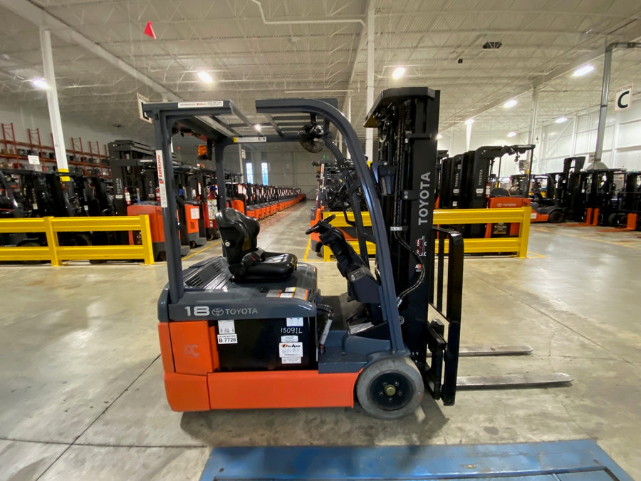Used forklift for sale in Kitchener | 2022 TOYOTA 3,500 LB 3-Wheel Electric Forklift Longbox | Model: 8FBEH18U