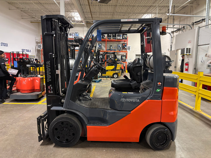 Used forklift for sale in Toronto | 2021 TOYOTA 5,000 LB IC Cushion Forklift | Model: 8FGCU25