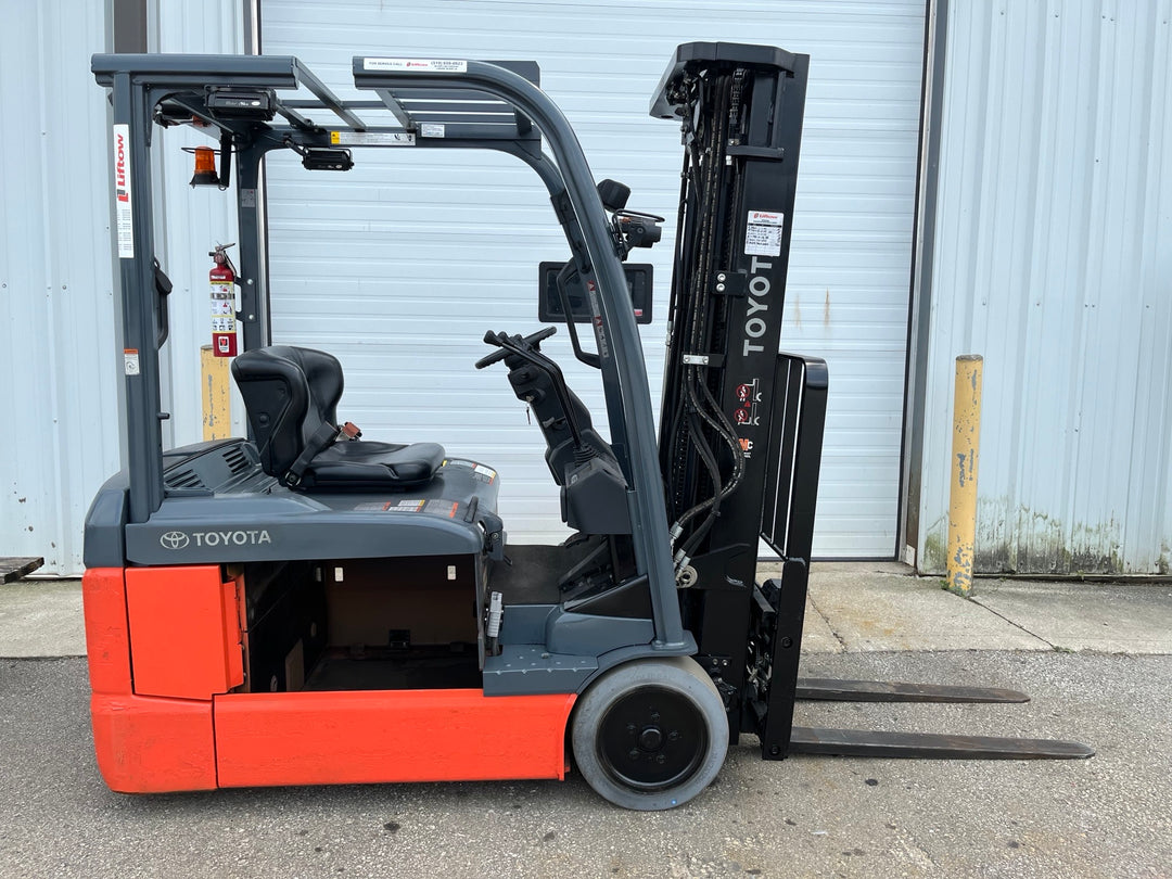 Used forklift for sale in London | 2022 TOYOTA 4,000 LB 3-Wheel Electric Forklift | Model: 8FBE20U