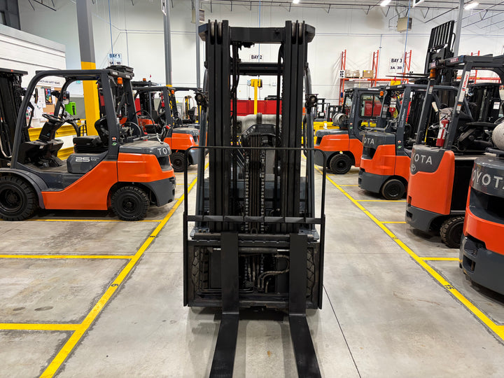 Used forklift for sale in Hamilton | 2021 TOYOTA 6,500 LB IC Cushion Forklift | Model: 8FGCU32