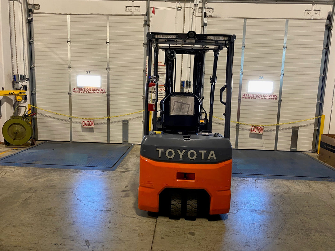 Used forklift for sale in Ajax | 2020 TOYOTA 4000 LB 3-Wheel Electric Forklift | Model: 8FBE20U