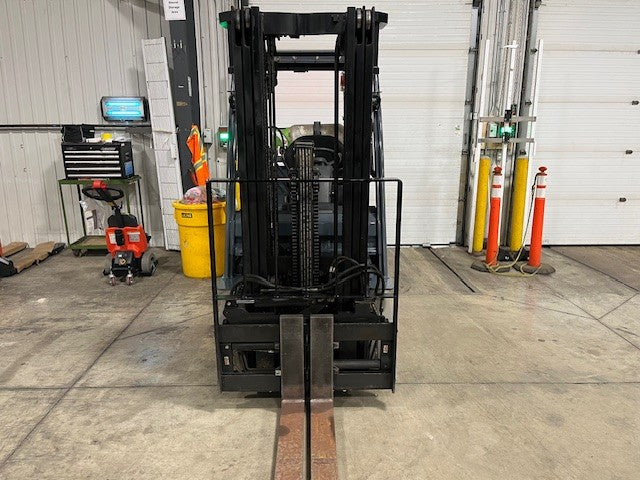 Used forklift for sale in London | 2021 TOYOTA 5,000 LB IC Cushion Forklift | Model: 8FGCU25