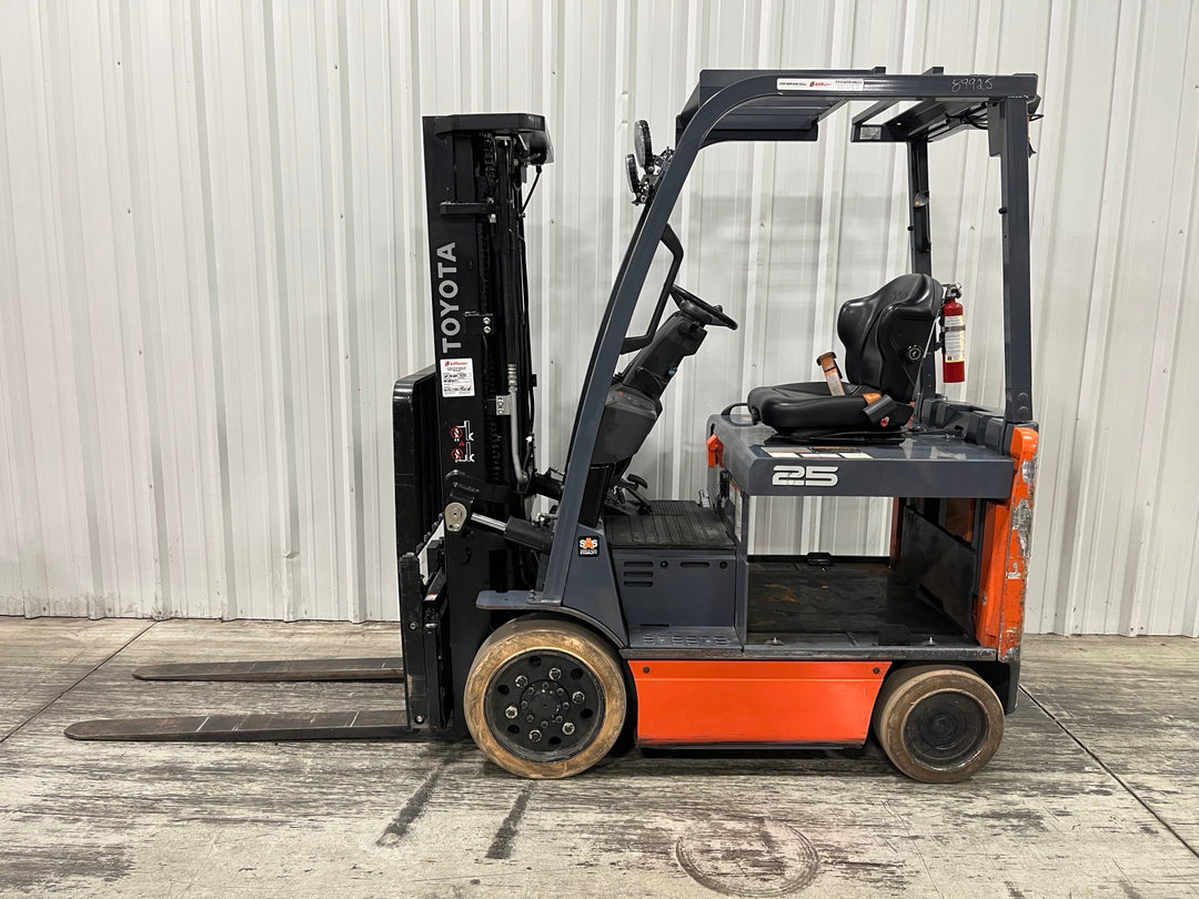 Used forklift for sale in London | 2022 TOYOTA 5000 LB Electric Cushion Forklift | Model: 8FBCU25