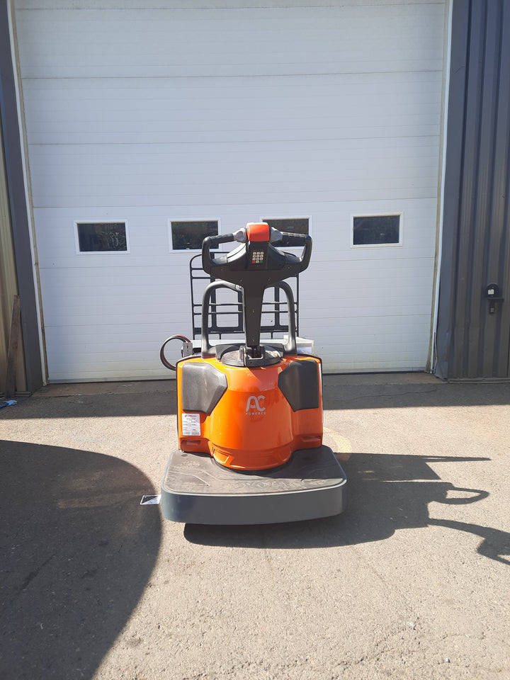 Used forklift for sale in Quebec | 2022 TOYOTA 6000 LB Electric Walkie Rider Pallet Truck | Model: 8HBE30