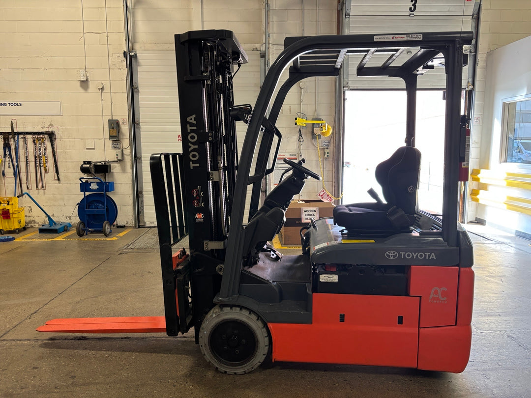 Used forklift for sale in Toronto | 2020 TOYOTA 3000 LB 3-Wheel Electric Forklift | Model: 8FBE15U
