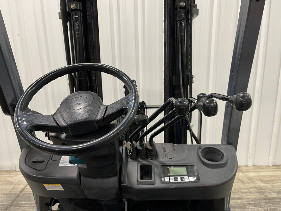 Used forklift for sale in London | 2022 TOYOTA 5000 LB Electric Cushion Forklift | Model: 8FBCU25