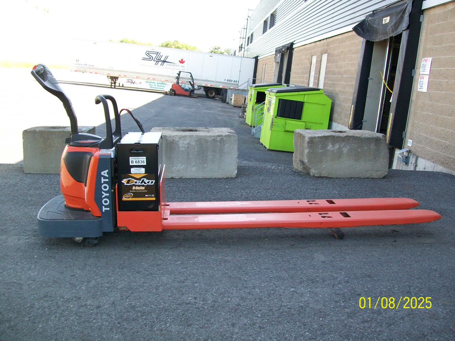Used forklift for sale in Boucherville | 2021 TOYOTA 6000 LB Electric Walkie Rider Pallet Truck | Model: 8HBE30