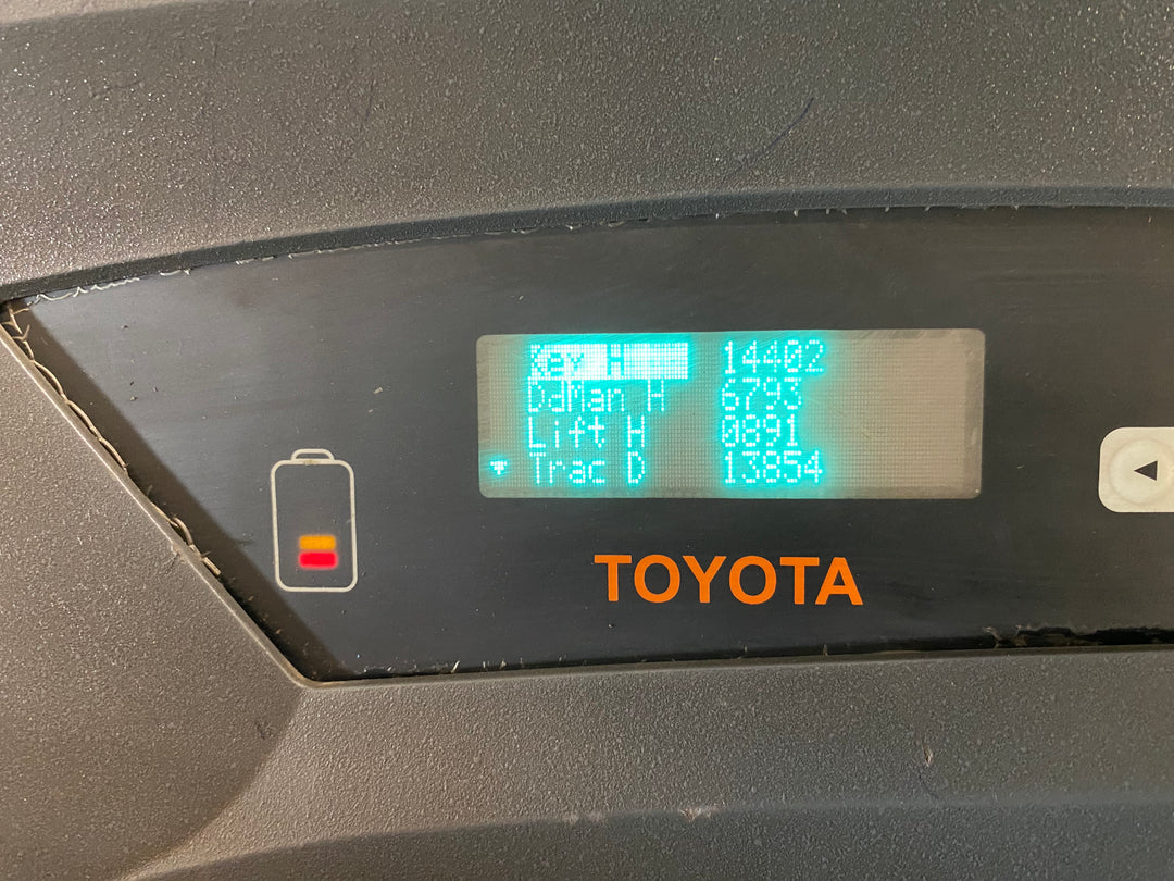 Used forklift for sale in Vaughan | 2017 TOYOTA 3,500 LB Electric Reach Truck | Model: 9BR183M241