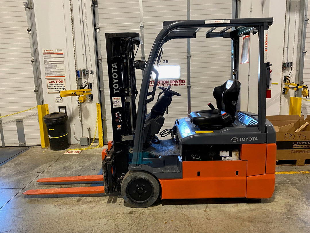 Used forklift for sale in Ajax | 2020 TOYOTA 4000 LB 3-Wheel Electric Forklift | Model: 8FBE20U