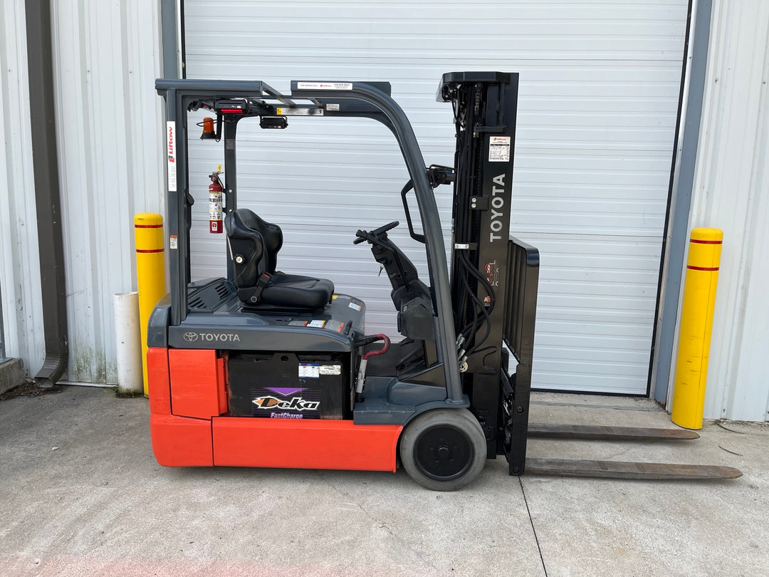 Used forklift for sale in London | 2022 TOYOTA 4,000 LB 3-Wheel Electric Forklift | Model: 8FBE20U