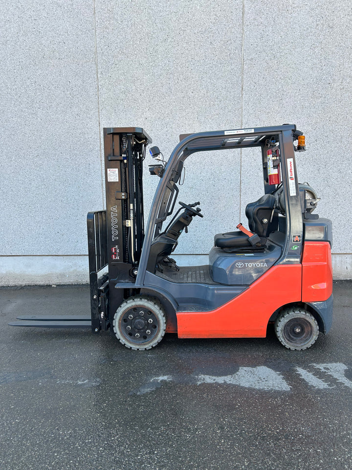 Used forklift for sale in Vaughan | 2021 TOYOTA 5,000 LB IC Cushion Forklift | Model: 8FGCU25