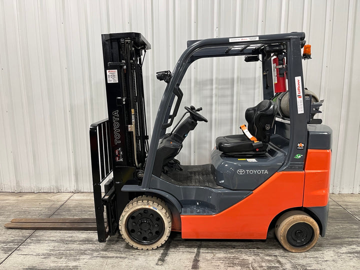 Used forklift for sale in London | 2021 TOYOTA 5,000 LB IC Cushion Forklift | Model: 8FGCU25