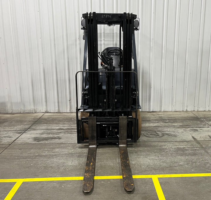 Used forklift for sale in London | 2022 TOYOTA 5000 LB Electric Cushion Forklift | Model: 8FBCU25