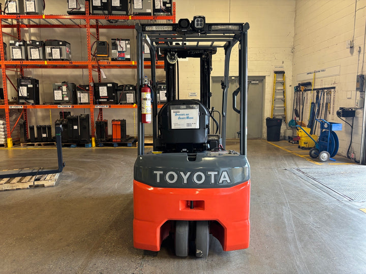 Used forklift for sale in Toronto | 2020 TOYOTA 3000 LB 3-Wheel Electric Forklift | Model: 8FBE15U