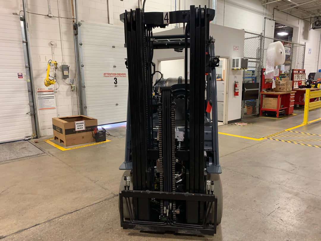 Used forklift for sale in Toronto | 2021 TOYOTA 5000 LB IC Cushion Forklift | Model: 8FGCU25