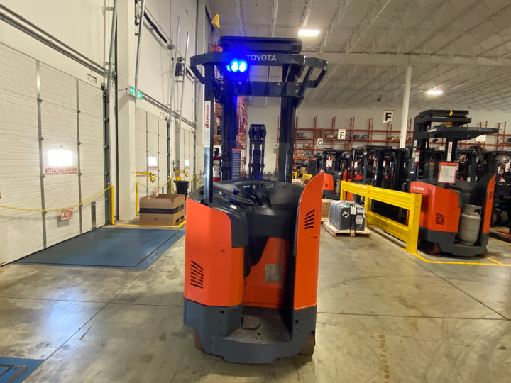Used forklift for sale in Vaughan | 2017 TOYOTA 3,500 LB Electric Reach Truck | Model: 9BR183M241