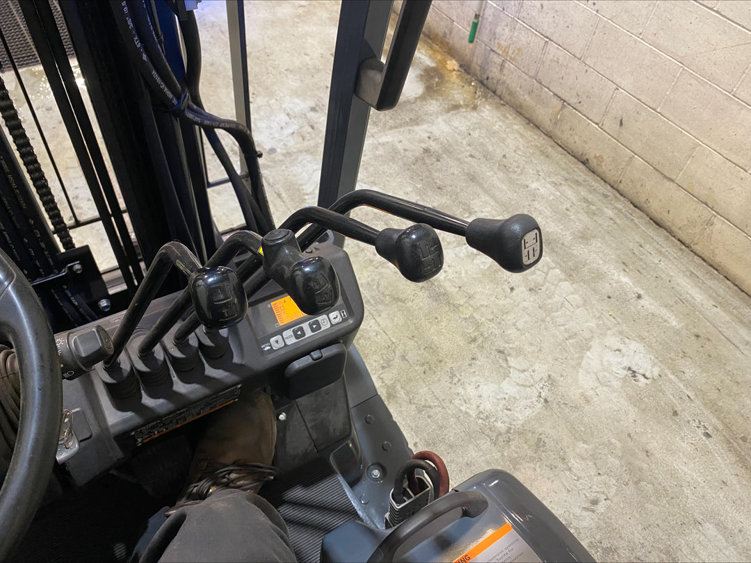 Used forklift for sale in Barrie | 2022 TOYOTA 4,000 LB 3-Wheel Electric Forklift | Model: 8FBE20U