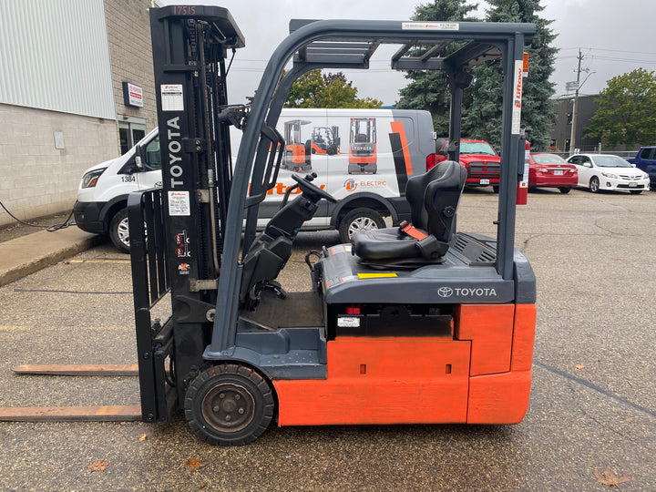 Used forklift for sale in Kitchener | 2019 TOYOTA 4,000 LB 3-Wheel Electric Forklift | Model: 8FBE20U