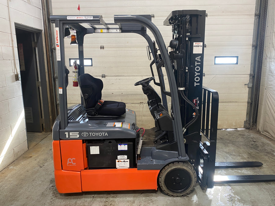 Used forklift for sale in Barrie | 2021 TOYOTA 3,000 LB 3-Wheel Electric Forklift | Model: 8FBE15U